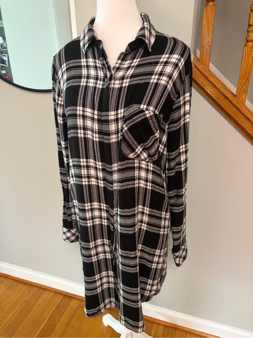 Rails Women’s black and white Sawyer Plaid Long Sleeve Button Down Shirt Dress M